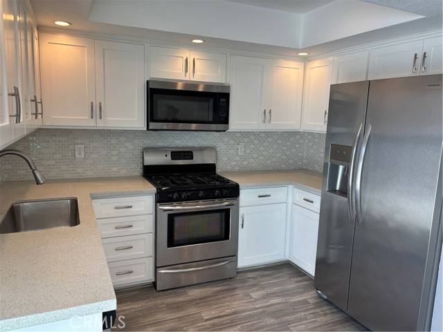 Huntington Beach, CA 92649,4681 Twintree Drive #3