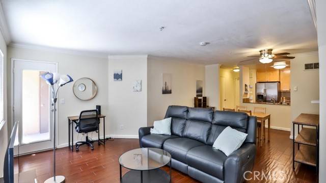 San Diego, CA 92122,8889 Caminito Plaza Centro #7128