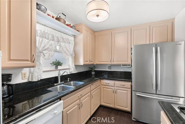 Huntington Beach, CA 92647,14432 Elmhurst Cir