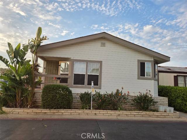 Anaheim, CA 92807,5815 E La Palma Avenue #74