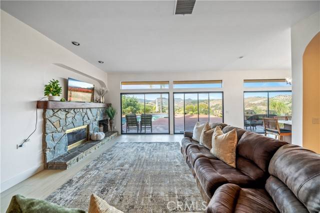 Temecula, CA 92590,23192 De Anza Road