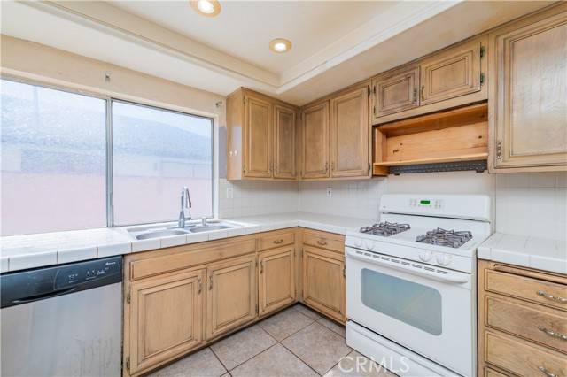 Rancho Cucamonga, CA 91701,8841 Monte Vista Street