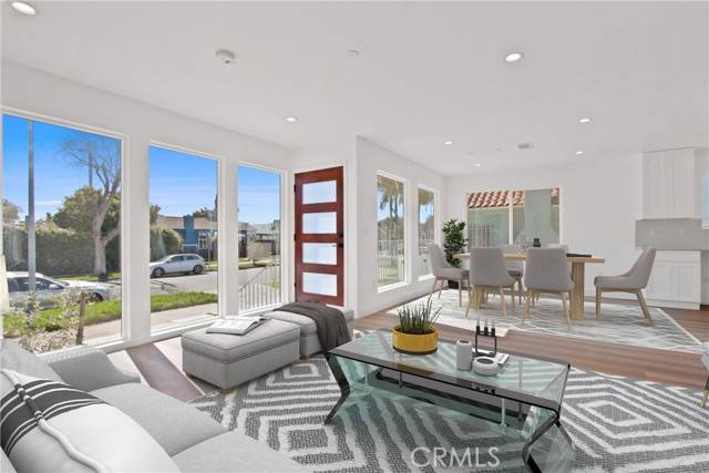Los Angeles, CA 90016,3031 Vineyard Avenue