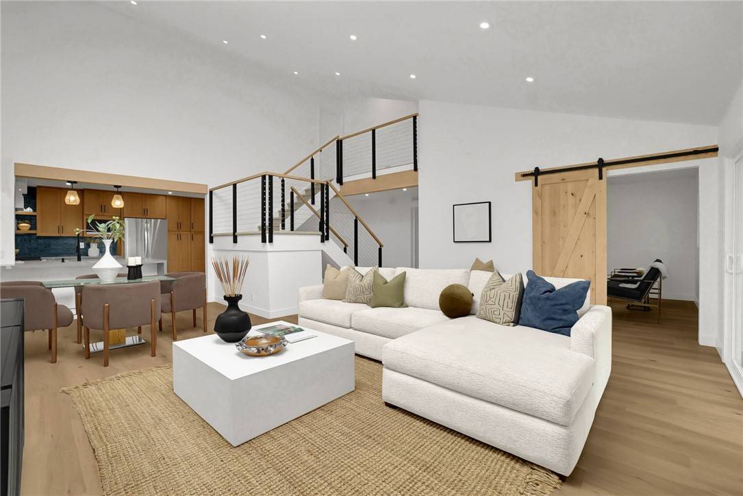 Irvine, CA 92604,64 Sandpiper #28