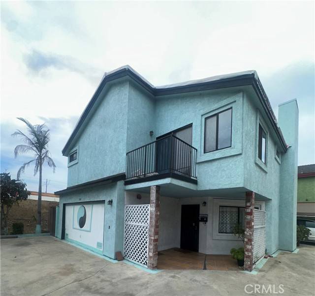 Hawthorne, CA 90250,3748 W 118th Street