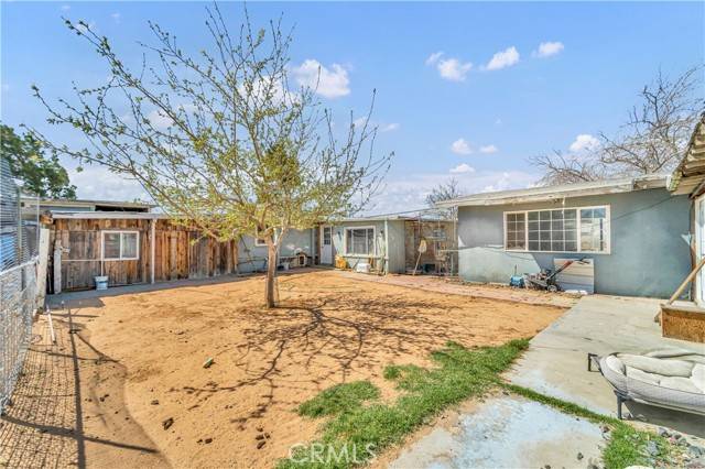 Boron, CA 93516,26447 20 Mule Team Road