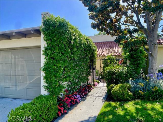 Newport Beach, CA 92660,2211 Vista Hogar