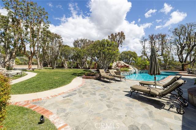 Laguna Hills, CA 92653,25611 Rangewood Road