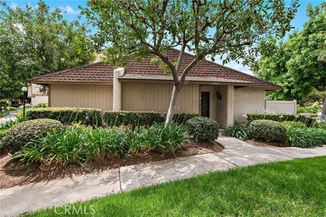Orange, CA 92865,2993 N Cottonwood Street #10