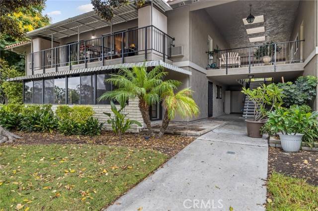 Laguna Woods, CA 92637,2114 Via Puerta #B