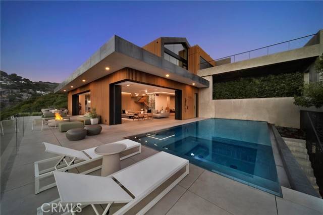Laguna Beach, CA 92651,1000 Oriole Drive