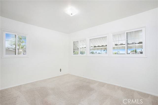 Santa Ana, CA 92701,1401 N Linwood Avenue