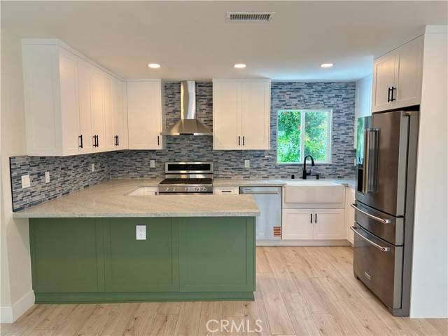 Long Beach, CA 90815,6300 E Fairbrook Street