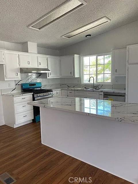 Rosamond, CA 93560,3303 Sierra #66