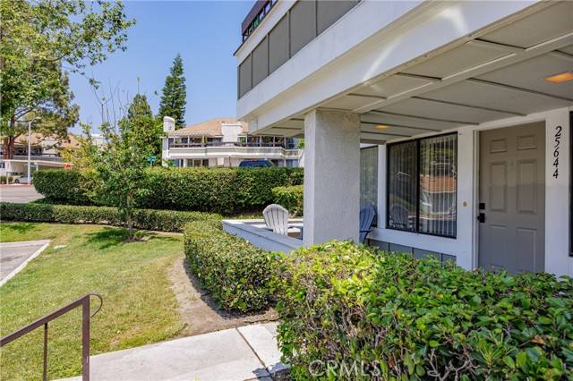Lake Forest (el Toro), CA 92630,25644 Mont Pointe #1A