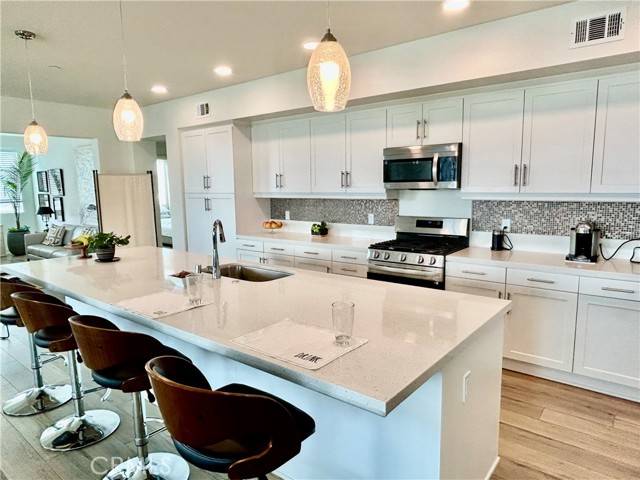 Oxnard, CA 93036,2870 Wagon Wheel Road #304