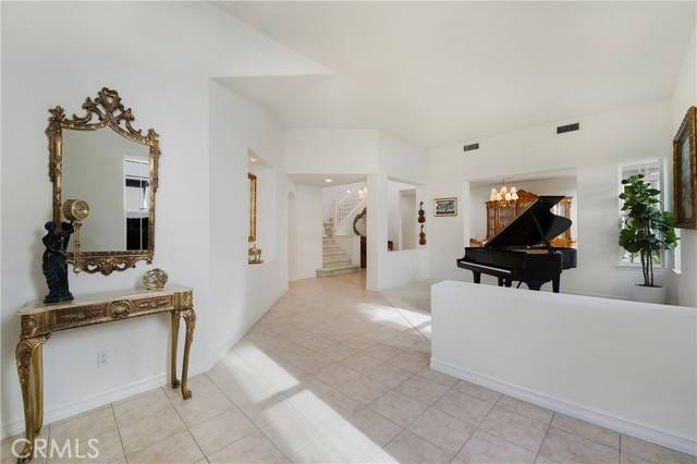 Irvine, CA 92620,7 Glenhaven Lane