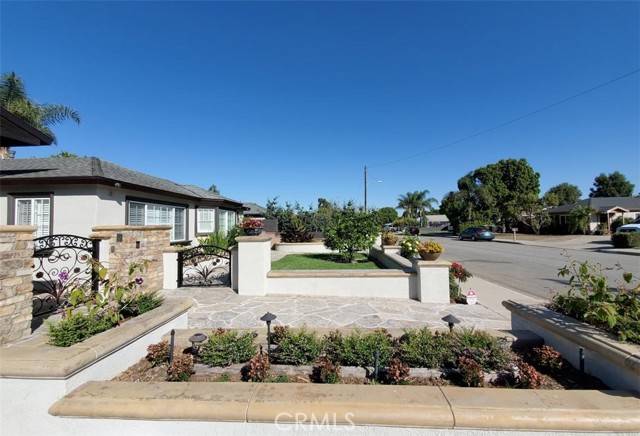 Costa Mesa, CA 92627,2099 Continental Avenue