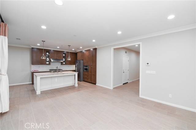 Irvine, CA 92620,51 Wildvine