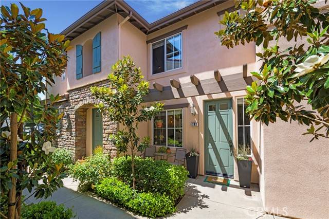 Mission Viejo, CA 92692,242 Knoll