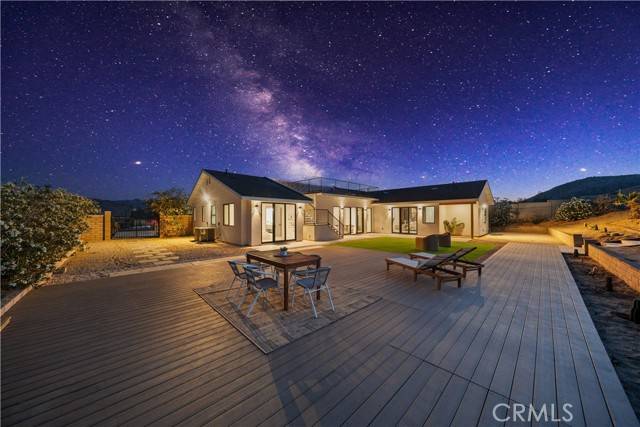 Joshua Tree, CA 92252,62290 Crestview Drive
