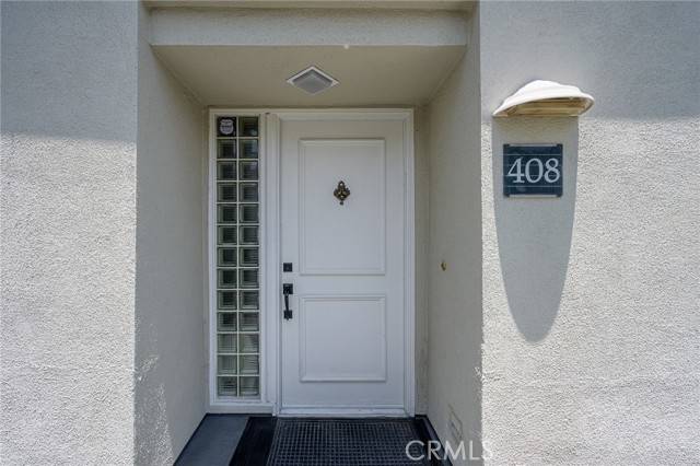 Irvine, CA 92612,2243 Martin #408
