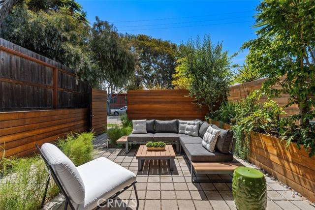 Venice (los Angeles), CA 90291,417 Sunset Avenue #1.2