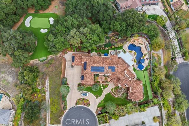 Laguna Hills, CA 92679,2 Fresian