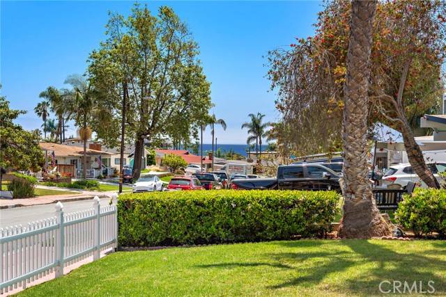 San Clemente, CA 92672,118 W Avenida Santiago