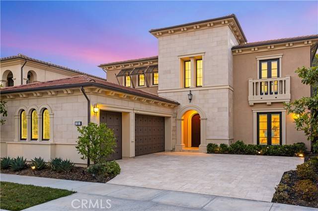 Irvine, CA 92602,111 great oak