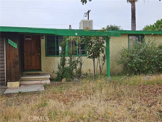 Panorama City (los Angeles), CA 91402,8423 Mammoth Avenue