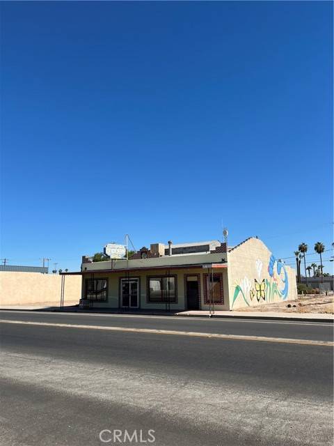 Blythe, CA 92225,252 N Main Street