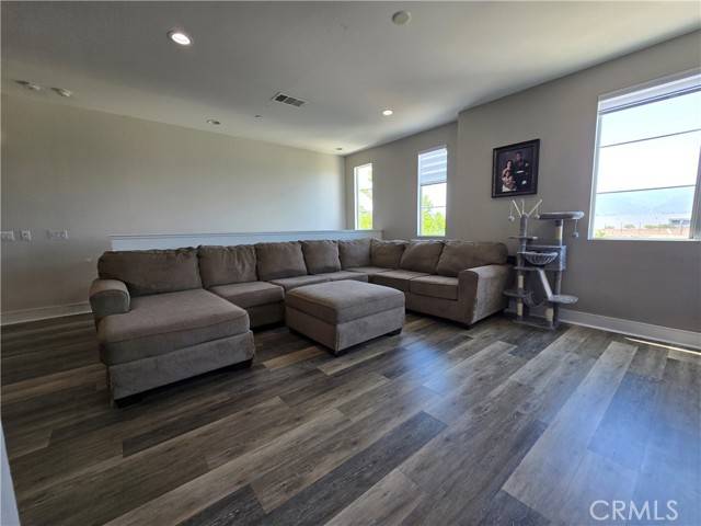 Corona, CA 92878,1014 Savi Drive #104