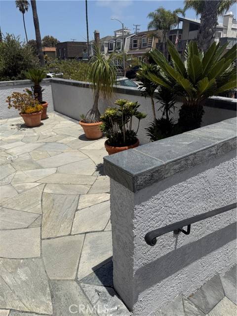Huntington Beach, CA 92648,305 21st Street