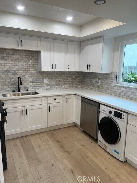 Huntington Beach, CA 92647,17422 Keelson Lane