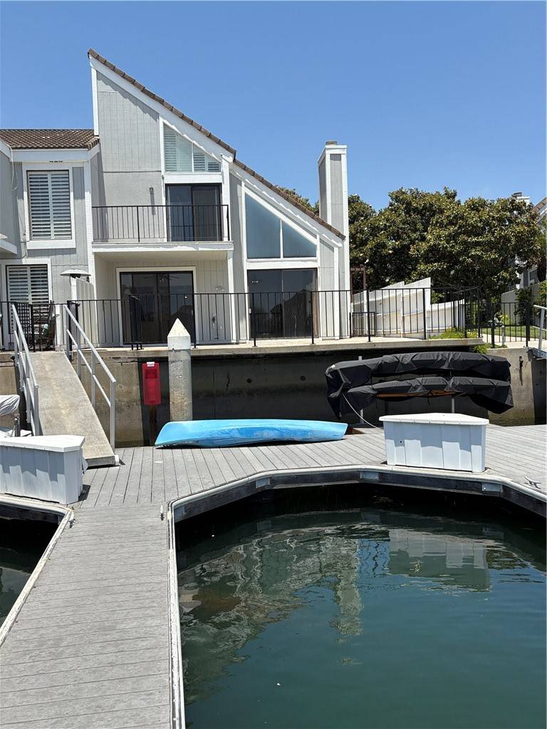 Huntington Beach, CA 92649,3566 Windspun Drive