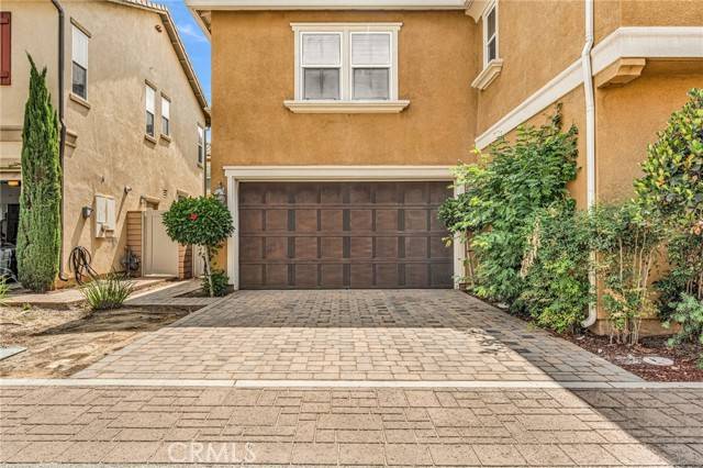 Ontario, CA 91764,3013 E Via Corvina