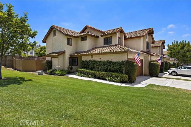 Placentia, CA 92870,990 La Paz Road #49