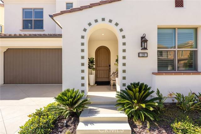 Irvine, CA 92602,119 Albero