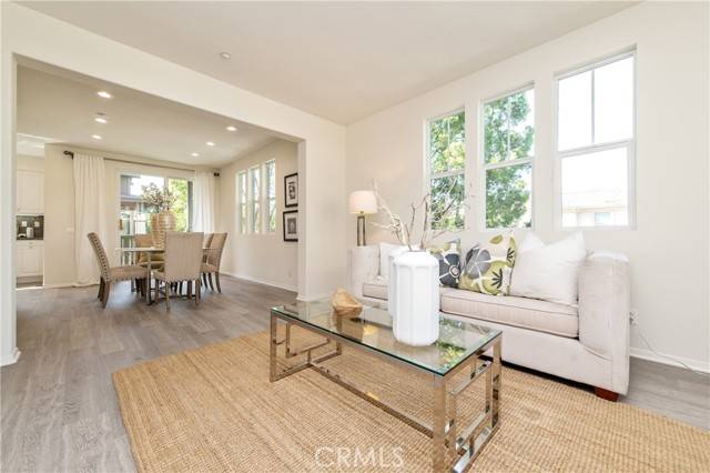 Tustin, CA 92782,357 Flyers Lane