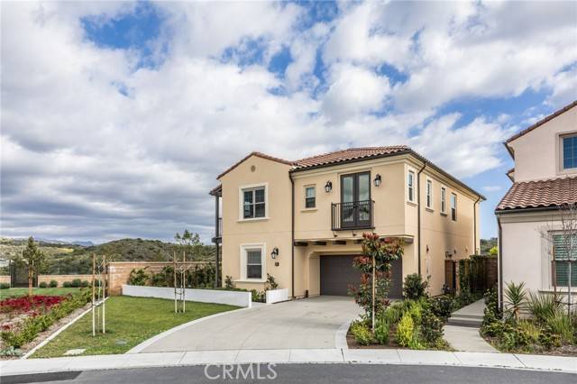 Irvine, CA 92618,200 Canterbury