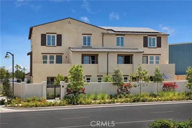 Compton, CA 90220,1702 W Sycamore Drive