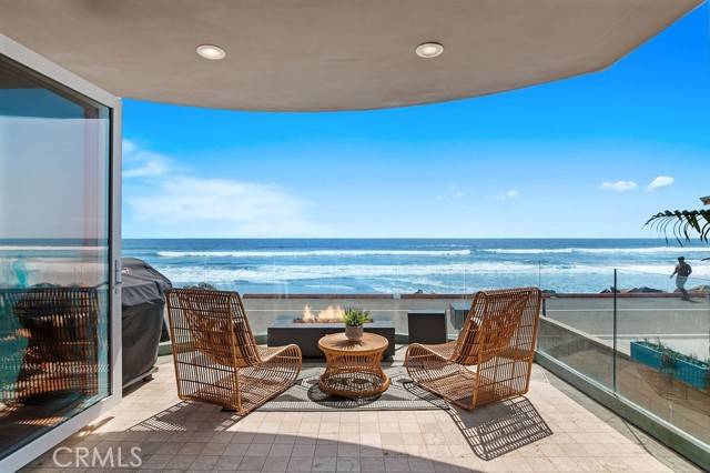 Oceanside, CA 92054,516 S THE STRAND # A