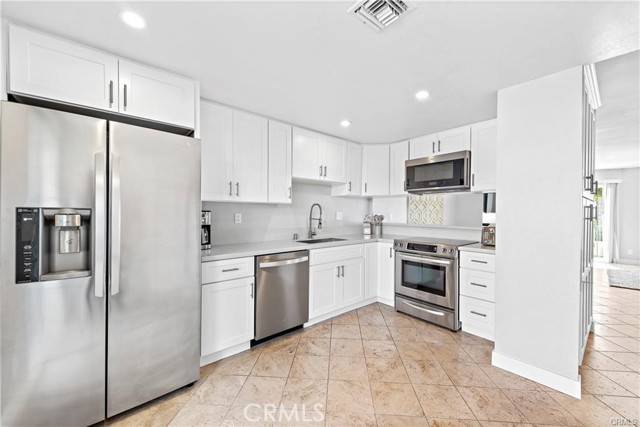 Cardiff By The Sea (encinitas), CA 92007,2140 Orinda Drive #B