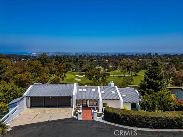 Rancho Palos Verdes, CA 90275,5 Yellow Brick Road