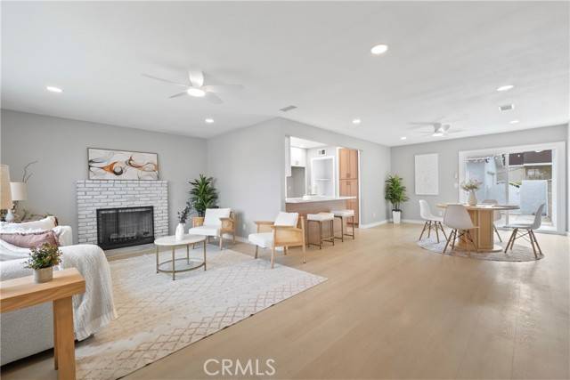 Carson, CA 90745,21260 Oakfort Avenue