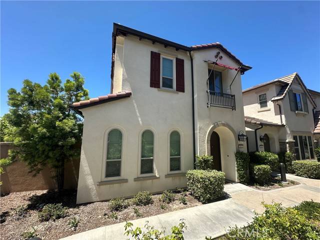 Lake Forest (el Toro), CA 92610,217 Primrose Drive