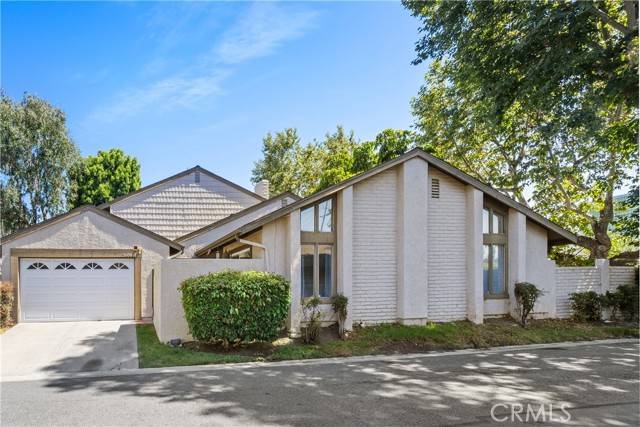 Santa Ana, CA 92705,2608 N Tustin Ave, Unit A