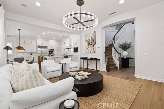 Lake Forest (el Toro), CA 92630,16 Juniper