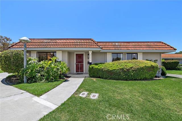 Aliso Viejo, CA 92656,23376 El Reposa